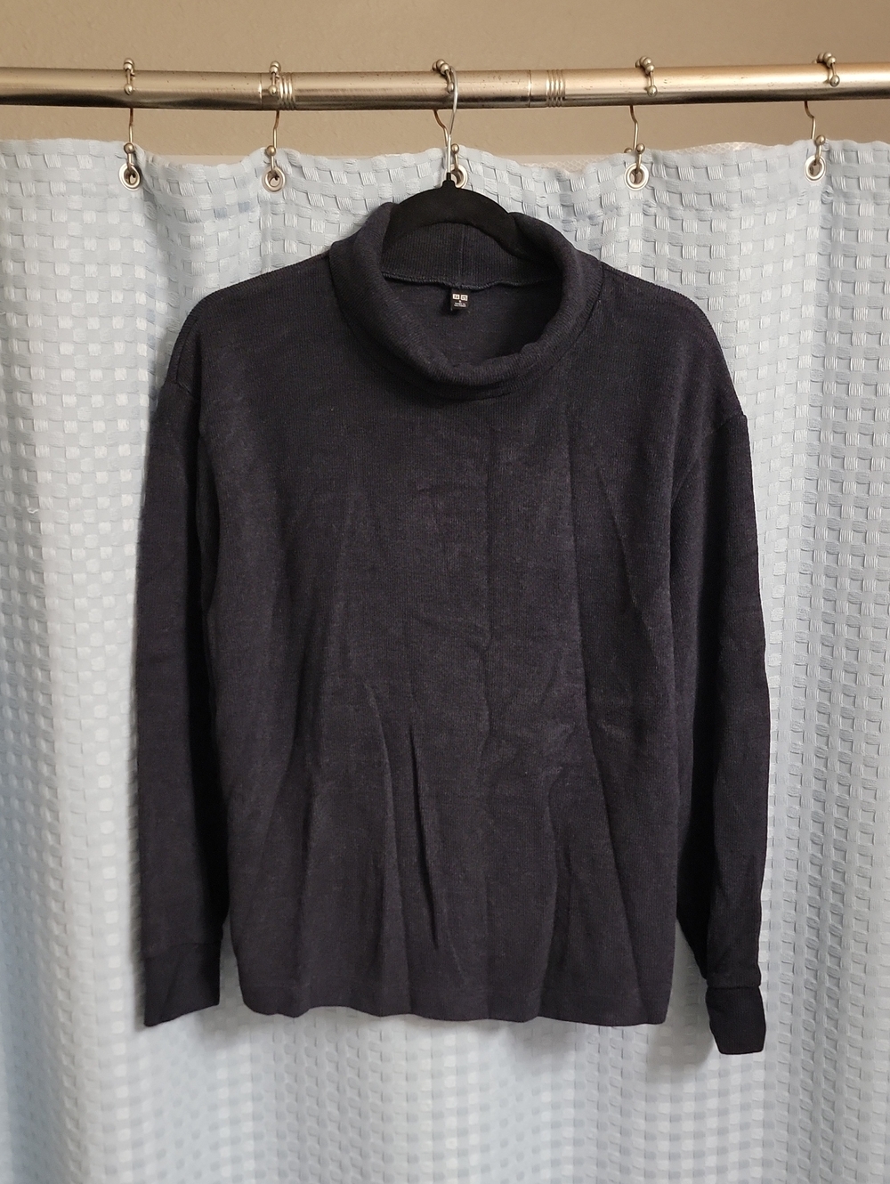 Uniqlo Men's Black Turtleneck Sweater - Soft Knit Long Sleeve
